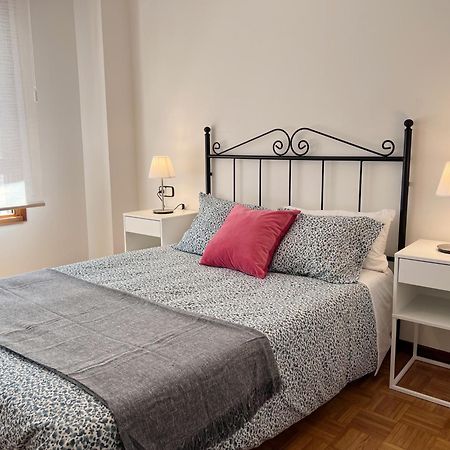 Apartamento Europa Centric Parking Gratis Oviedo Luaran gambar