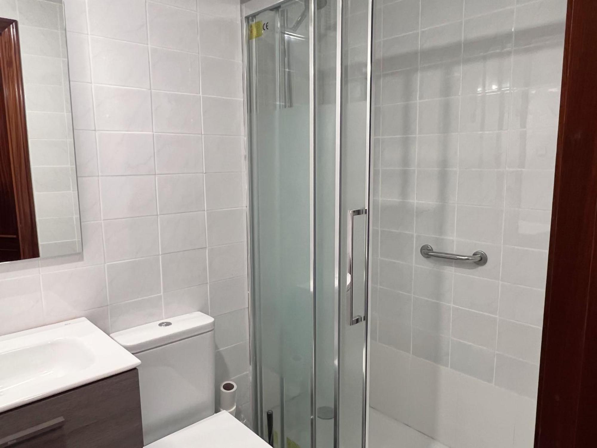 Apartamento Europa Centric Parking Gratis Oviedo Luaran gambar