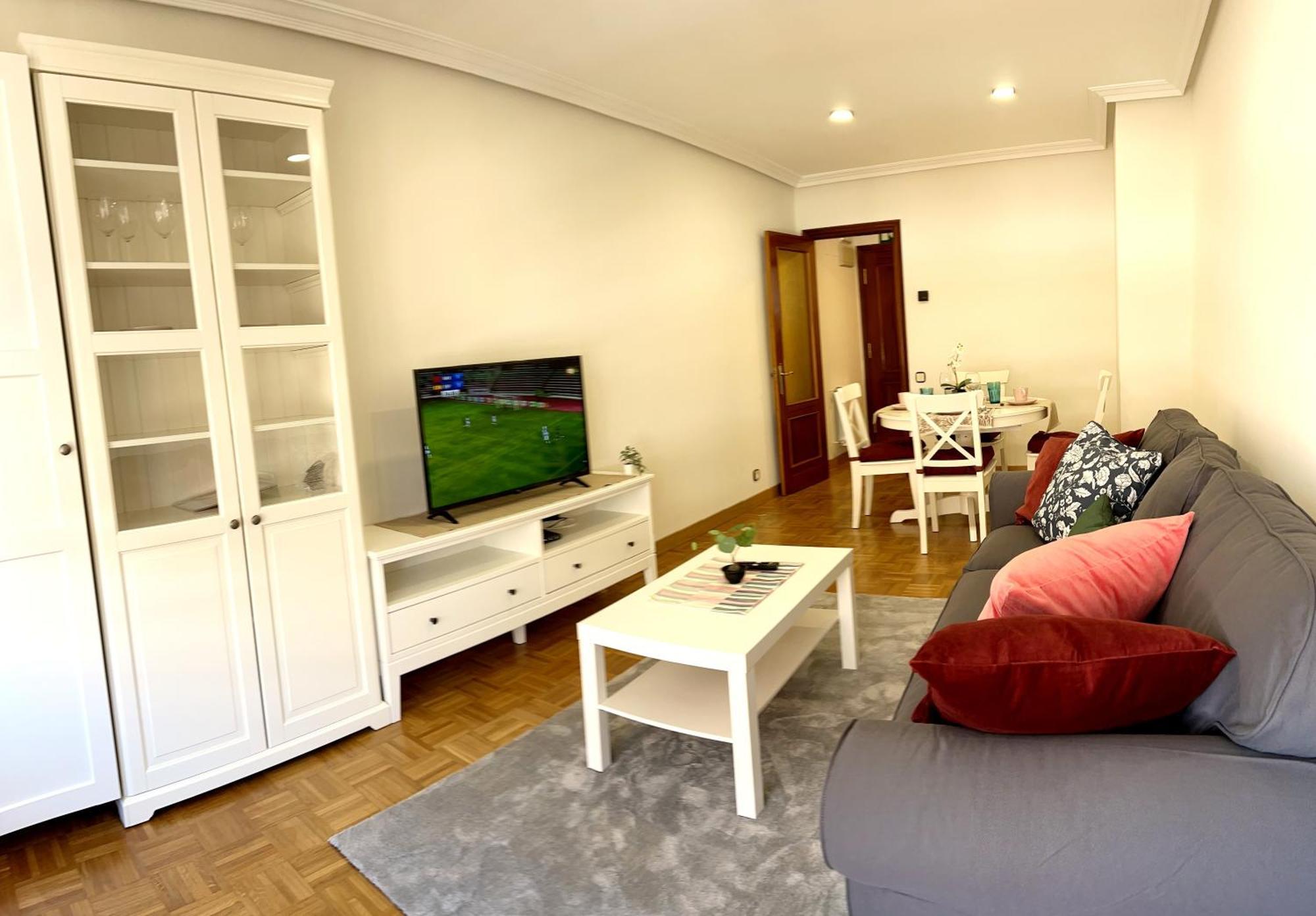 Apartamento Europa Centric Parking Gratis Oviedo Luaran gambar